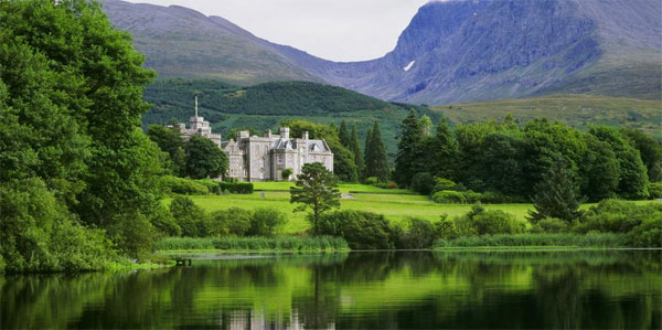 英威爾洛奇城堡酒店Inverlochy Castle