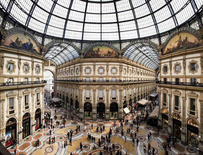 Galleria Vik Milano.jpg